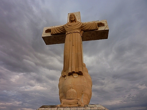 Mt Cristo Rey